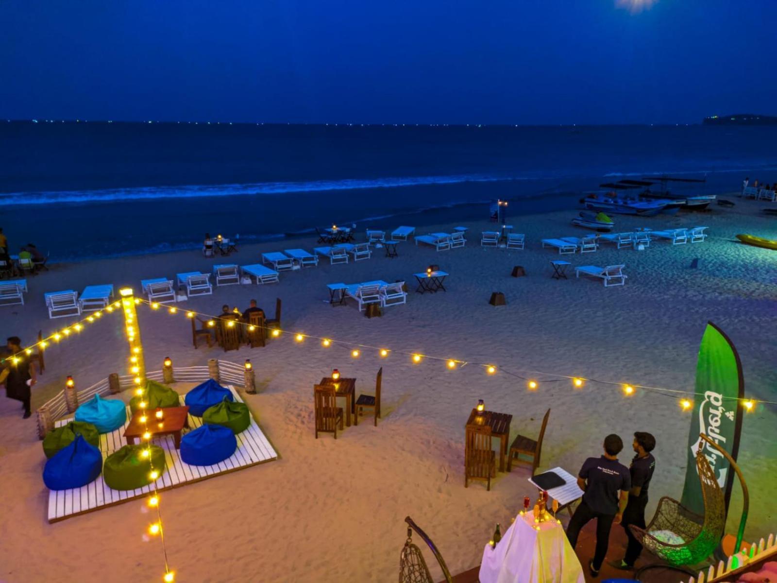 Blue Sand Beach Resort Triquinimale Exterior foto